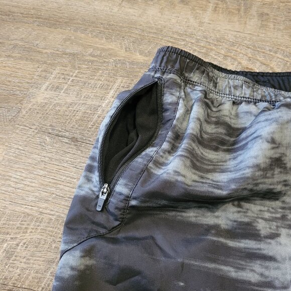 THE NORTH FACE | Men's Ambition Athletic Shorts | Sz. XL - Picture 5 of 7